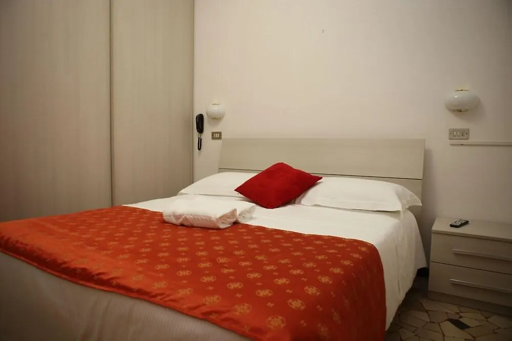Hotel Jolie Rimini 3*,