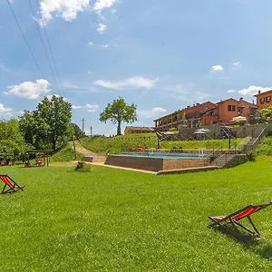  Apartment Le Fornaci Italy